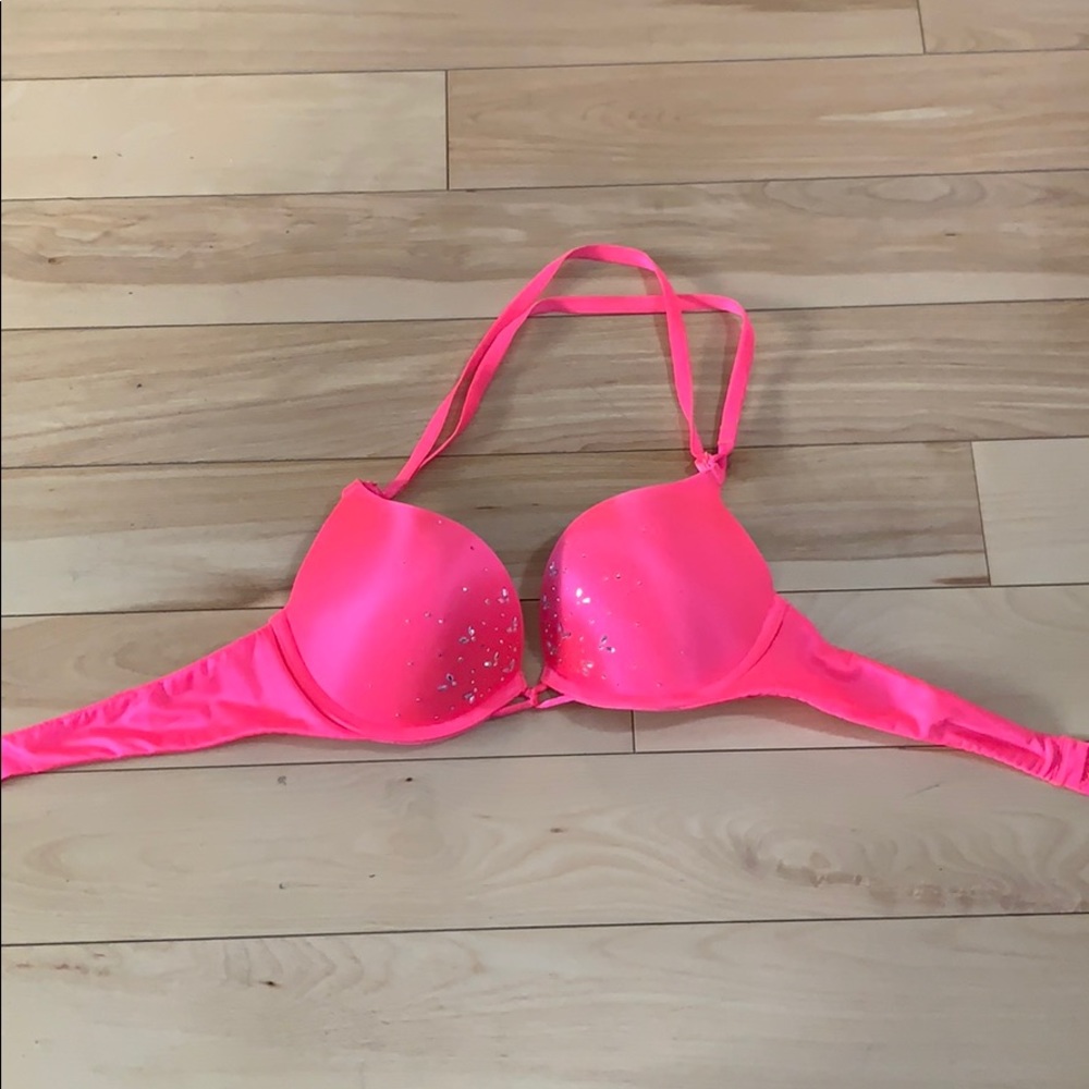 Victoria’s Secret Bombshell Bra